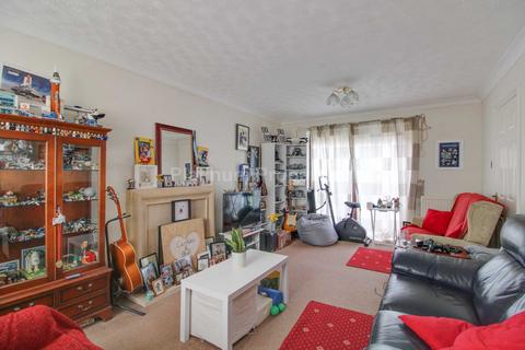 3 bedroom detached house to rent - The Brambles, Bar Hill