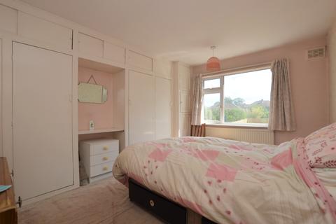 48 Bradgate Drive, Wigston, LE18 1HA