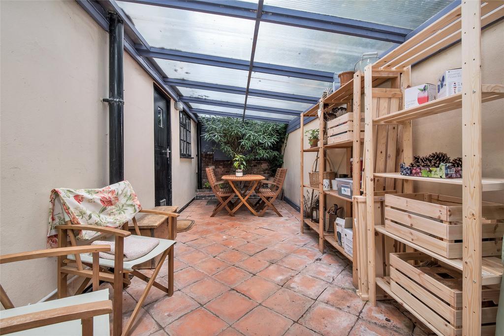 Lean-To