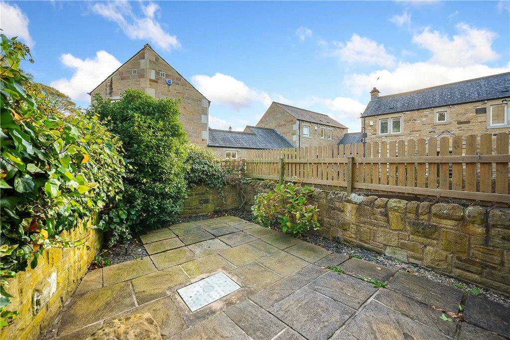 Courtyard Garden