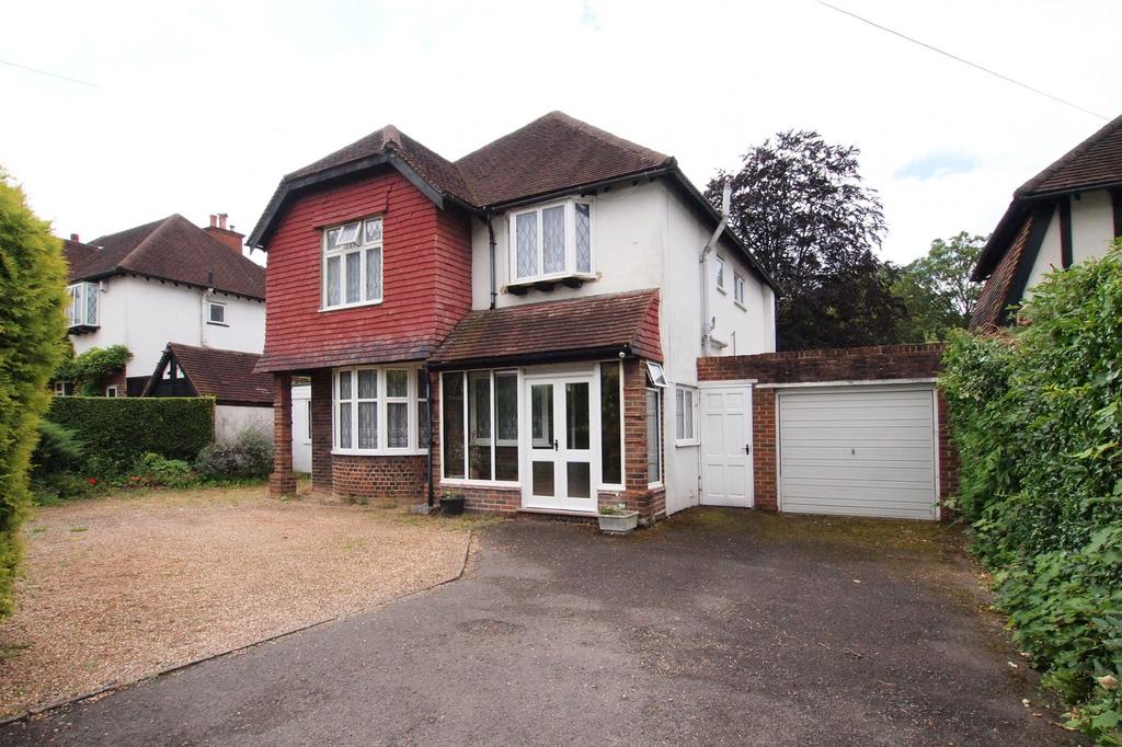 Higher Green, Ewell, KT17 4 bed detached house £1,195,000