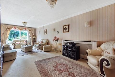 15 London Road, Stanmore, HA7 4PA