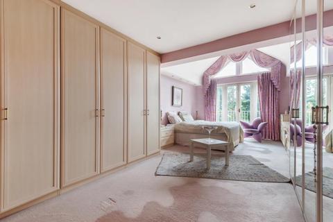 15 London Road, Stanmore, HA7 4PA