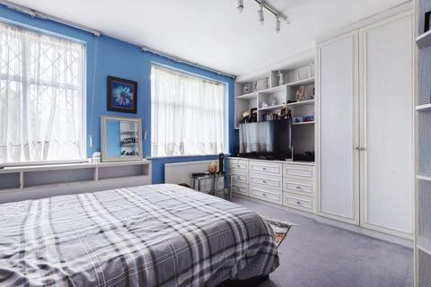 15 London Road, Stanmore, HA7 4PA