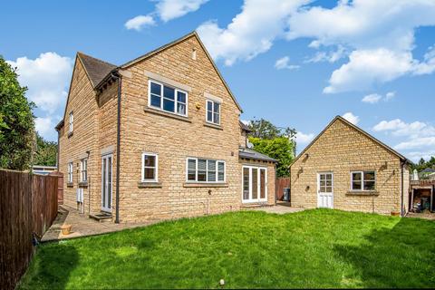 12 New Road, Long Hanborough, Witney, OX29 8BG