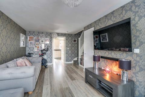 4 Artillery Avenue, Shoeburyness, Southend-on-sea, SS3 8EE