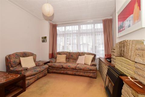 39 Lower Road, Kenley, CR8 5NH