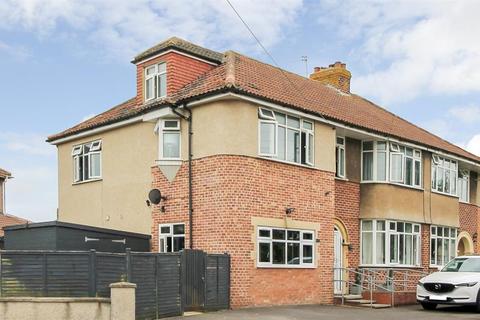 21 Derham Park, Yatton, Bristol, BS49 4DZ