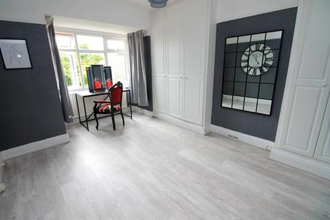 21 Derham Park, Yatton, Bristol, BS49 4DZ