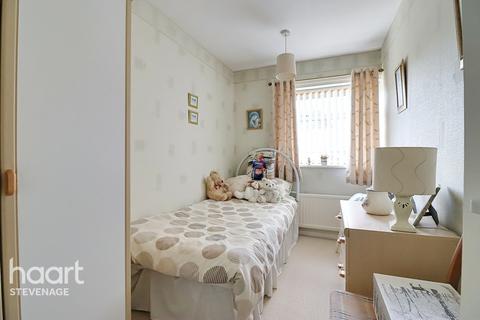 116 Holly Leys, Stevenage, SG2 8HX