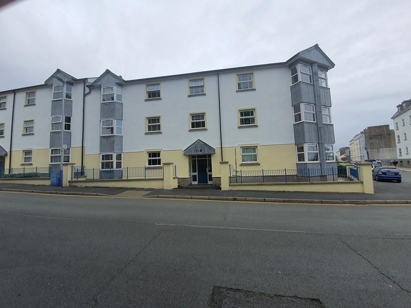 Westmoreland Court, Douglas, Douglas, Isle of Man, IM1 2 bed apartment £199,950