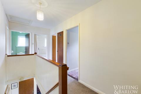29 Morcom Close, St Austell, PL25 3UG