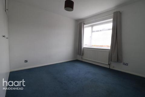 2 bedroom maisonette to rent, The Crescent, Maidenhead