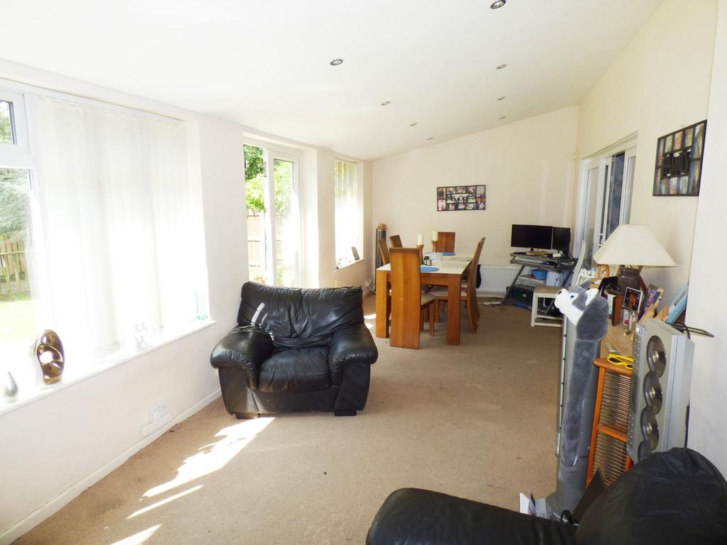 Living Dining Room