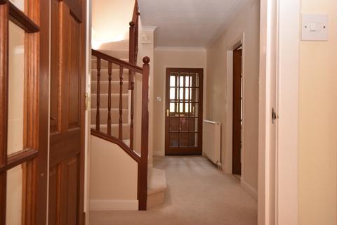 3 bedroom detached house to rent, Corsie Avenue, Perth, Perthshire, PH2 7BS