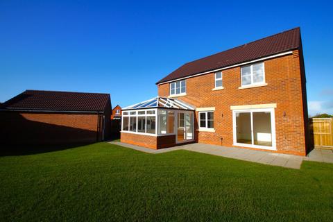 4 bedroom detached house for sale, 4 Cavalla Mews, Berrow, Burnham-on-Sea, TA8