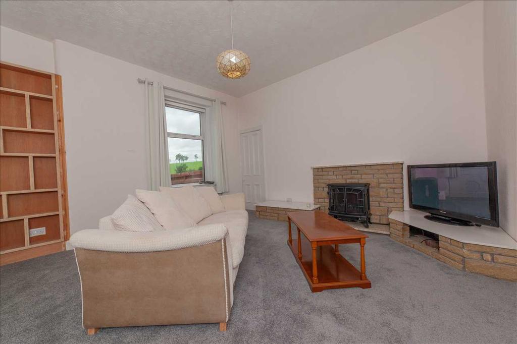 2nd sitting Room /