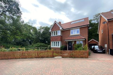 4 bedroom detached house for sale, Cleverley Rise, Southampton