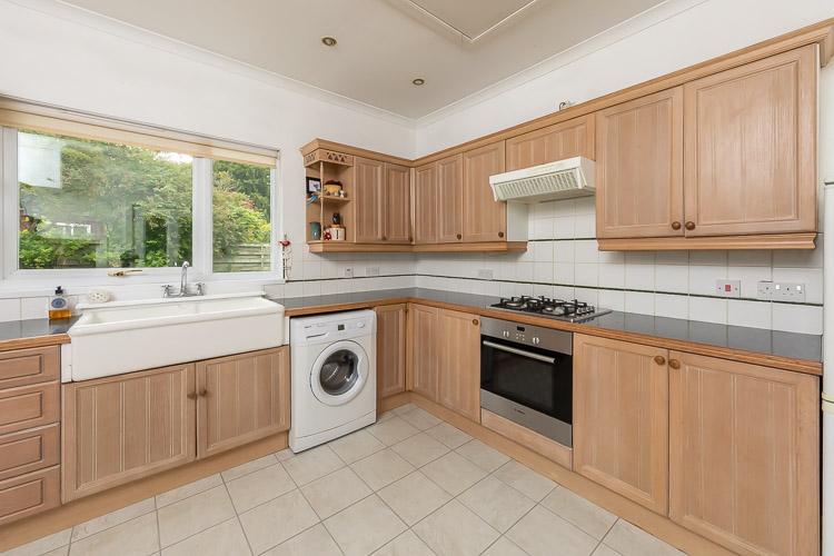 Kitchen / Dining