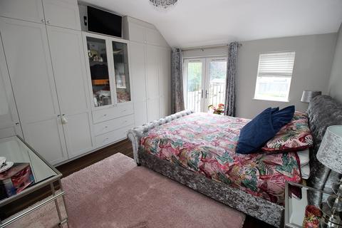 18 Coronation Close, Waterbeach, Cambridge, CB25 9NP