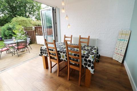 99 Coverdale Road, Solihull, B92 7NR