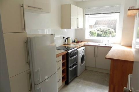 36 Rowan Close, London, W5 4YH