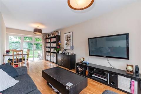 Flat 5, Cain Court Castlebar Mews, London, W5 1RY