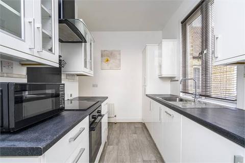 Flat 20, Kenmure Mansions Pitshanger Lane, Ealing, London, W5 1RJ