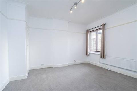 Flat 20, Kenmure Mansions Pitshanger Lane, Ealing, London, W5 1RJ