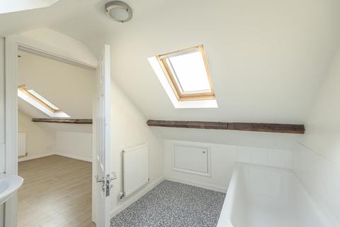 44a Kings Keep, Kingston Upon Thames, KT1 2HP