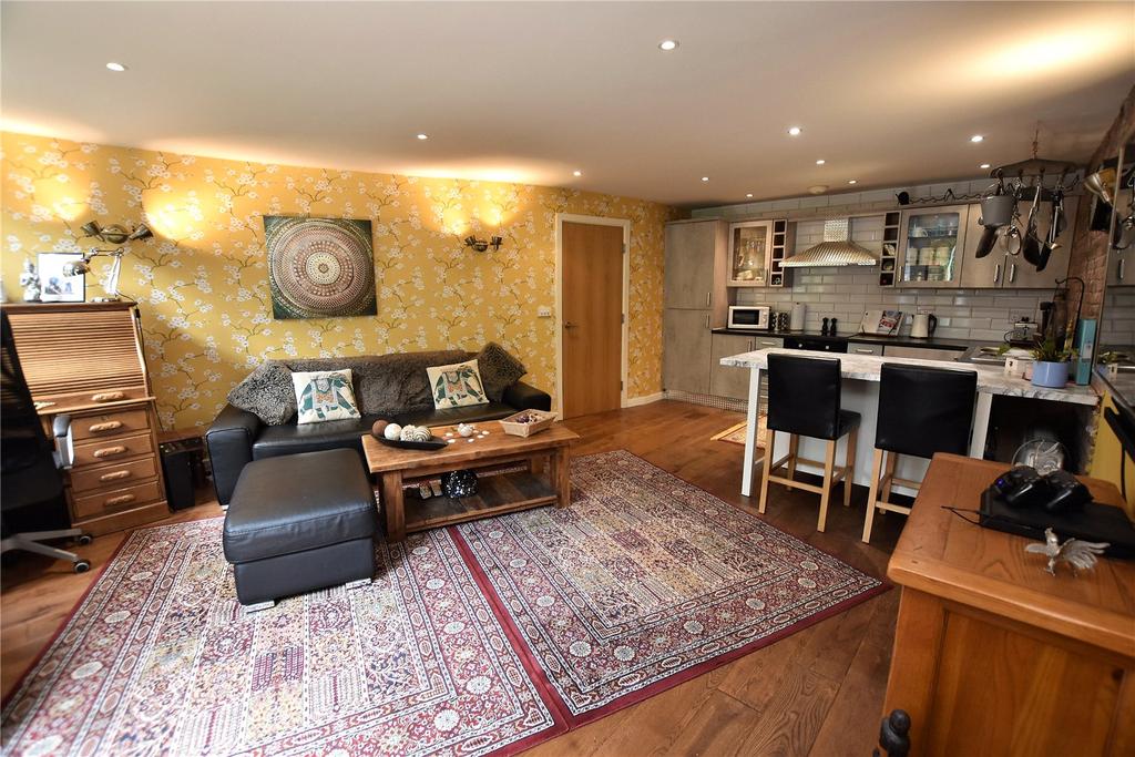 Lounge Area