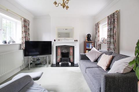 Manor Lodge Manor Road, Bexley, DA5 3LX