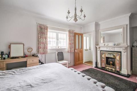 Manor Lodge Manor Road, Bexley, DA5 3LX