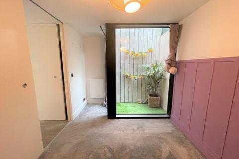 undefined, Laburnum Street, Salford