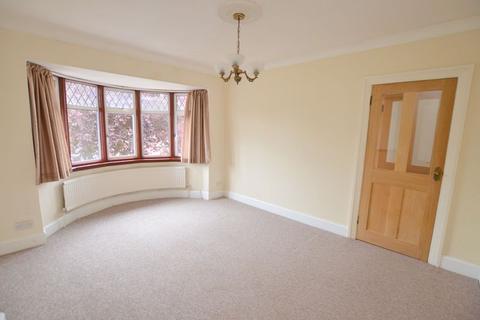 12 Whitefriars Drive, Harrow, HA3 5HN