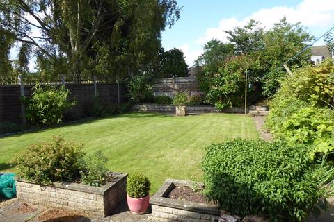 7 Ashdene Road, Bicester, OX26 2BH