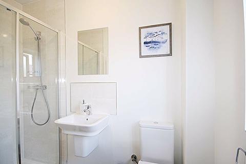 84 Centenary Way, Witney, OX29 7BB