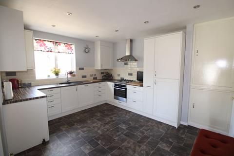 11 The Green, Pinvin, Pershore, WR10 2ET