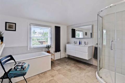 22 Stembridge Road, London, SE20 7UF
