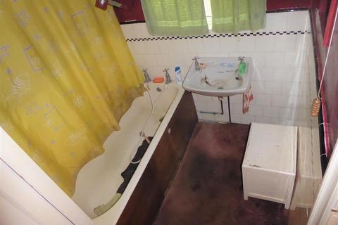 80 Firs Drive, Hounslow, TW5 9TD