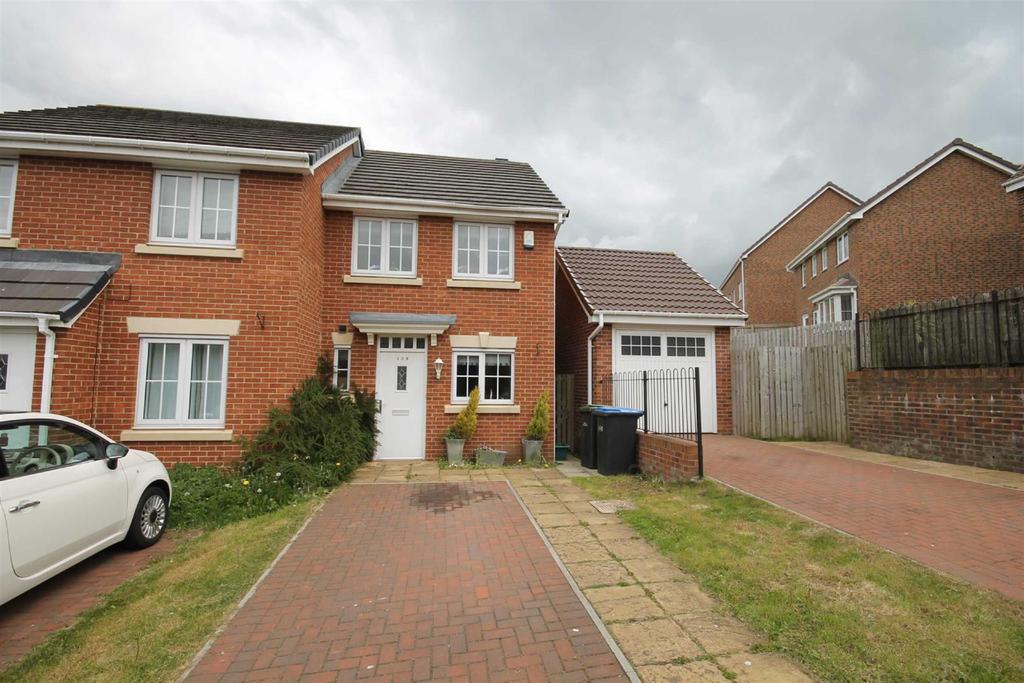 Holly Crescent, Sacriston, Durham 2 bed semidetached house £450 pcm