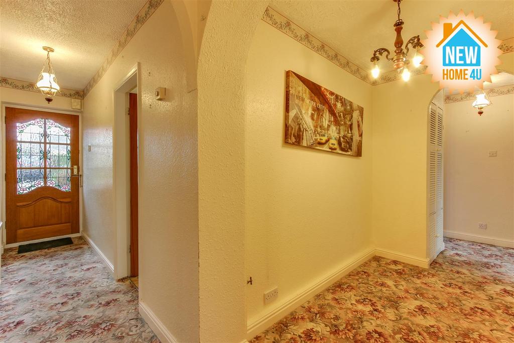 Entrance hall: