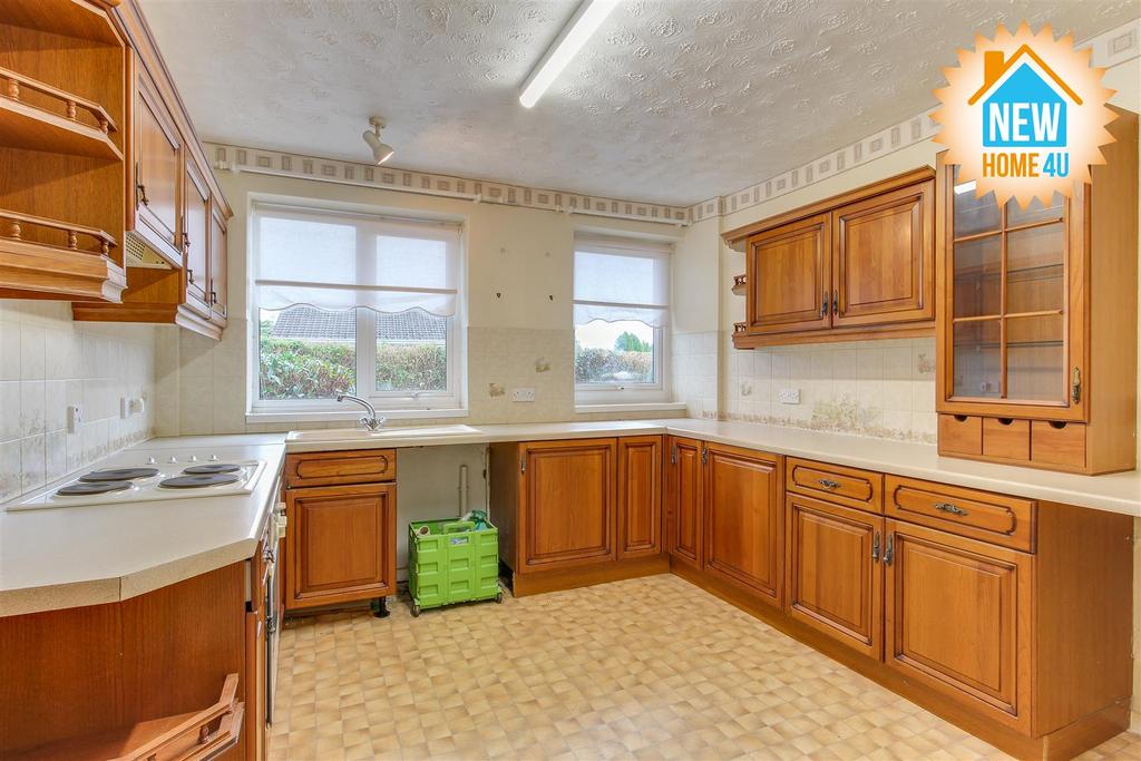 Kitchen:
