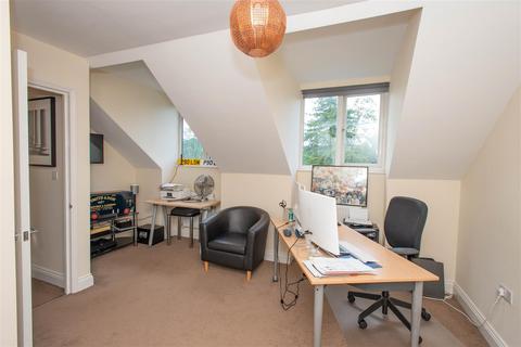 7 Sunningvale Close, Biggin Hill, Westerham, TN16 3BS