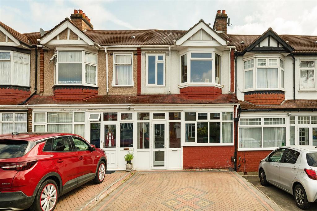 Malden Road, Cheam, Sutton 3 bed terraced house £475,000