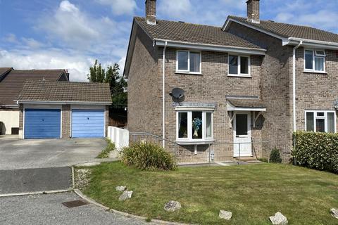 74 Carne View Road, Probus, Truro, TR2 4TR