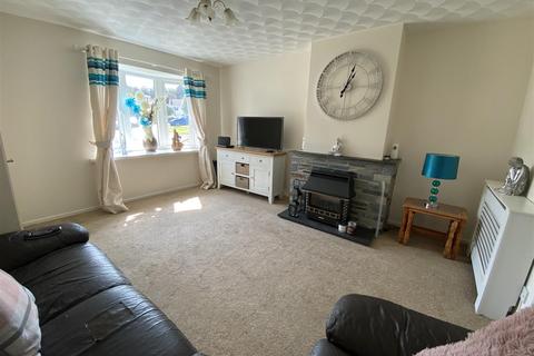 74 Carne View Road, Probus, Truro, TR2 4TR