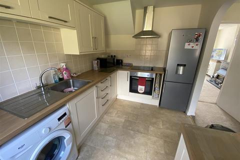 74 Carne View Road, Probus, Truro, TR2 4TR
