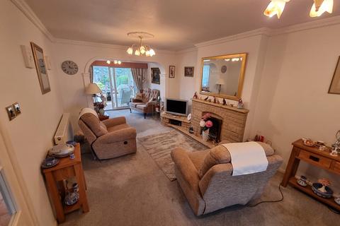 12 Sarson Close, Asfordby, Melton Mowbray, LE14 3UG