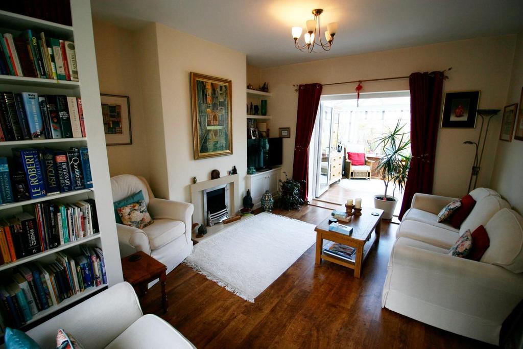 Earsdon Road, Whitley Bay 3 bed terraced house £260,000